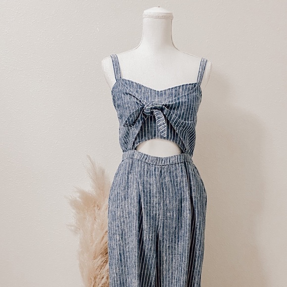 Abercrombie & Fitch Pants - Abercrombie & Fitch Cut Out Jumpsuit